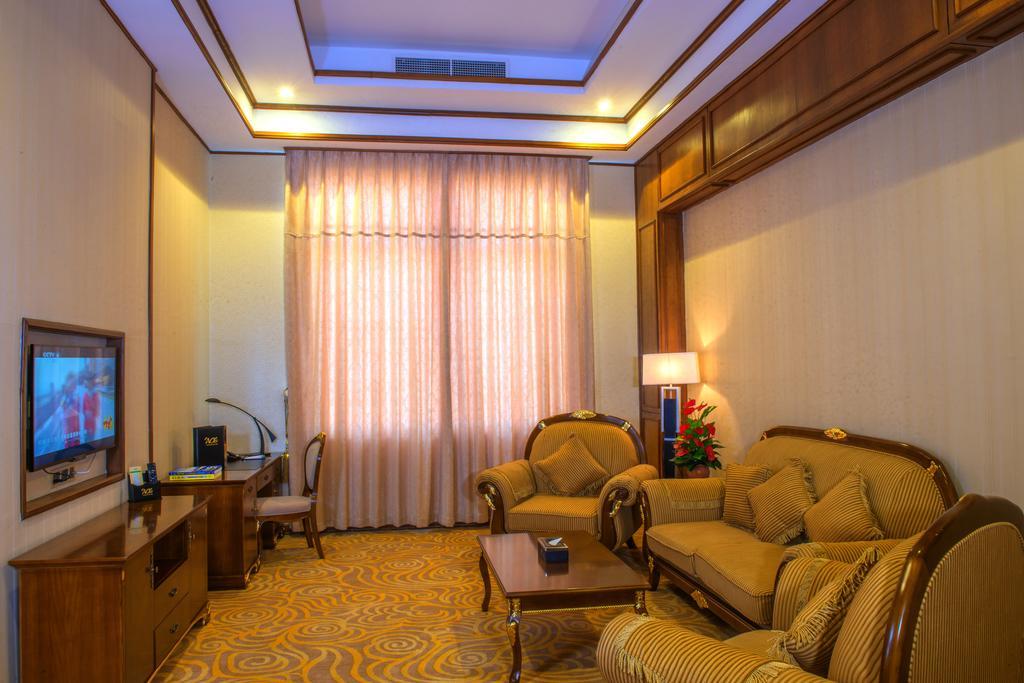 Hotel Royal Aster Naypyidaw Szoba fotó